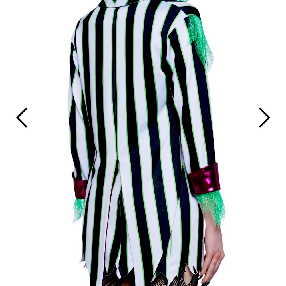 Dolls Kill ISO Exorcist 3 piece Costume, size Small , Beetle Juice , Hot 2024 - Picture 5 of 11